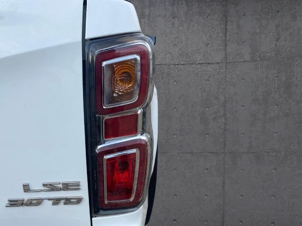 2024-Isuzu-D-Max-30-DDI-LSE-Auto-Extended-Cab image:11