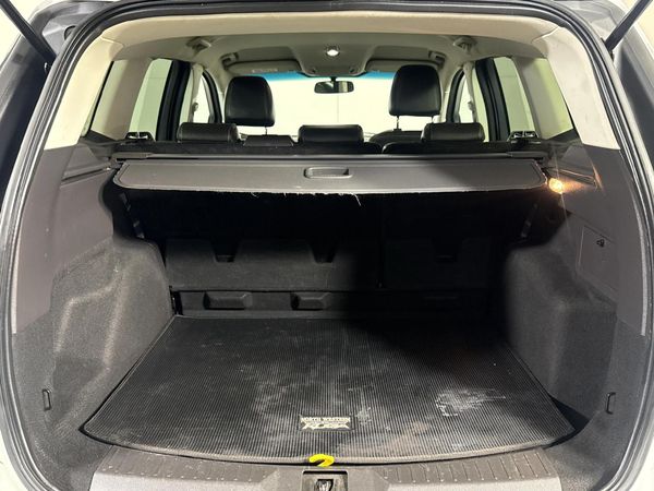 2015-Ford-Kuga-20-TDCi-Trend-Auto image:13