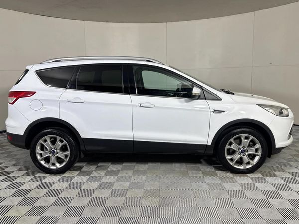 2015-Ford-Kuga-20-TDCi-Trend-Auto image:16