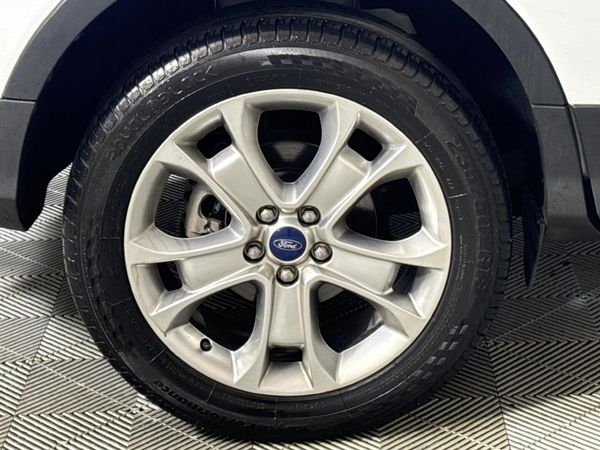 2015-Ford-Kuga-20-TDCi-Trend-Auto image:6