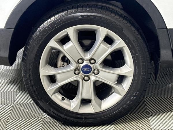2015-Ford-Kuga-20-TDCi-Trend-Auto image:7