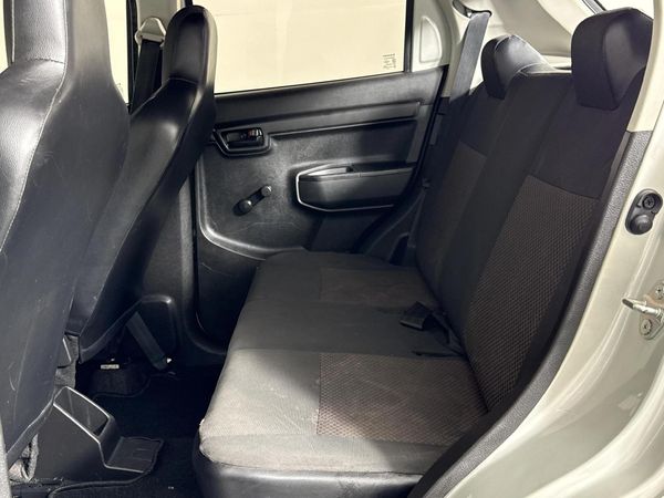 2020-Suzuki-S-Presso-10-GL-Auto image:3