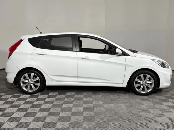 2016-Hyundai-Accent-16-Fluid-5-dr image:13