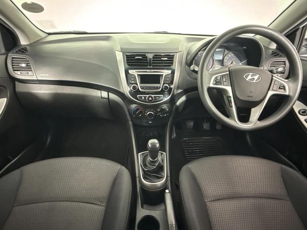 2016-Hyundai-Accent-16-Fluid-5-dr image:1