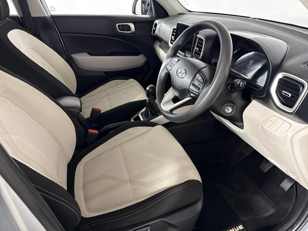 2023-Hyundai-Venue-12-Motion image:9
