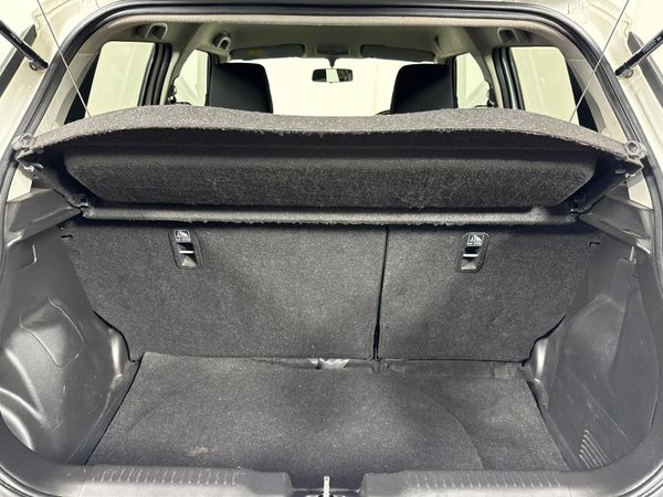 2018-Suzuki-Swift-12-GL image:13