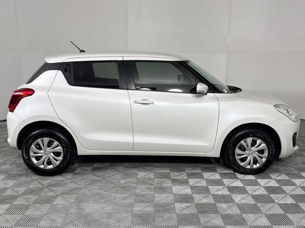 2018-Suzuki-Swift-12-GL image:16