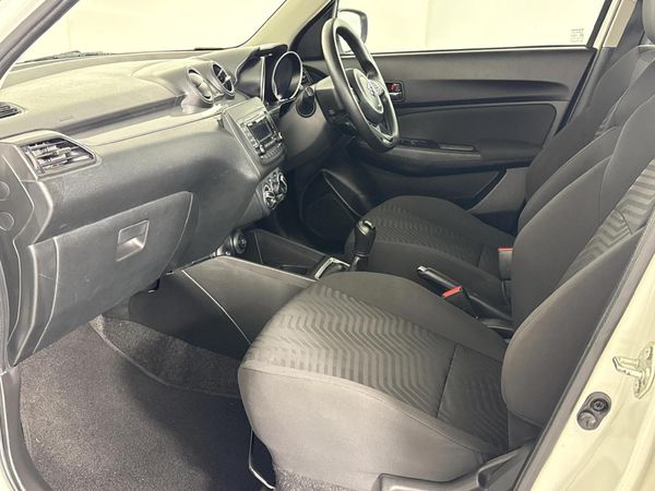 2018-Suzuki-Swift-12-GL image:8