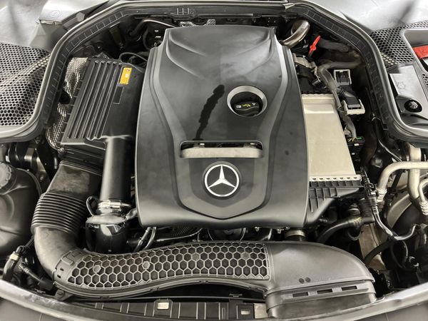 2018-Mercedes-Benz-C-Class-C-180-Auto image:10