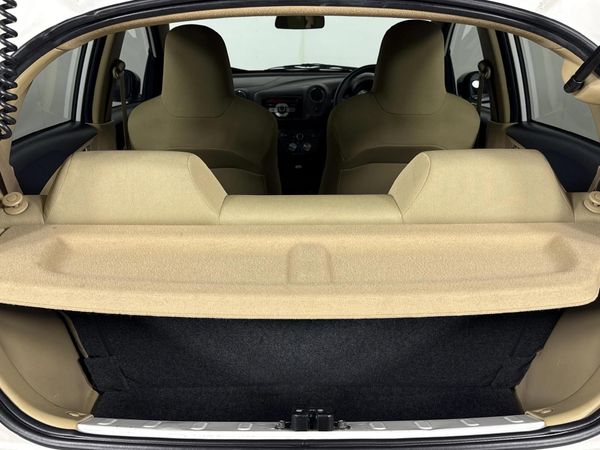 2013-Honda-Brio-12-Comfort-5-dr image:13