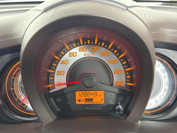2013-Honda-Brio-12-Comfort-5-dr image:2