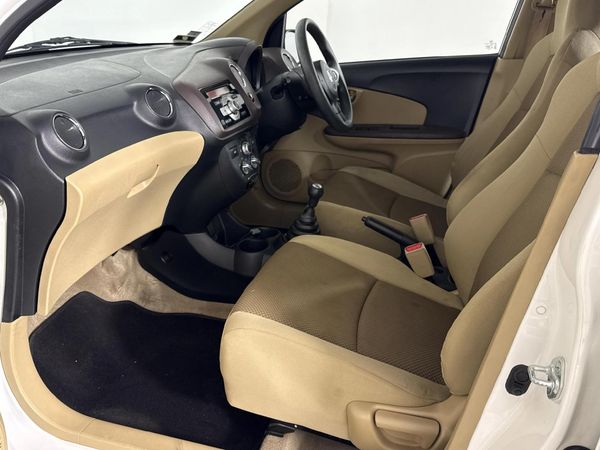 2013-Honda-Brio-12-Comfort-5-dr image:8