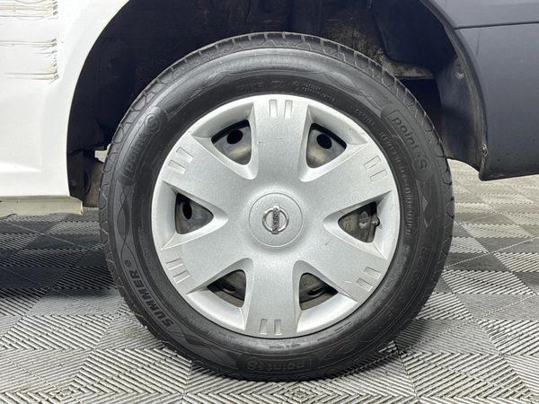 2021-Nissan-NP200-16-AC-Safety-Pack image:4