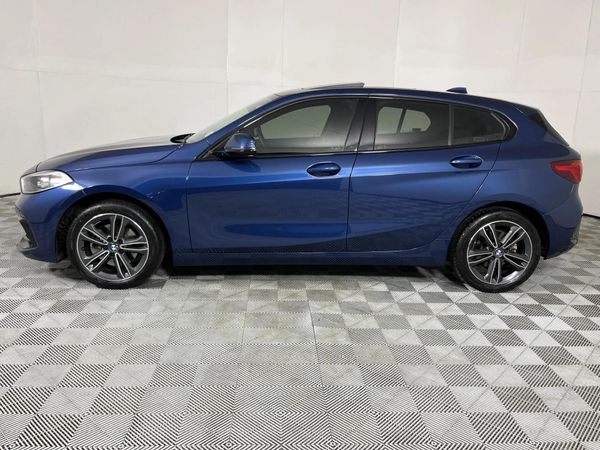 2021-BMW-1-Series-118i image:18