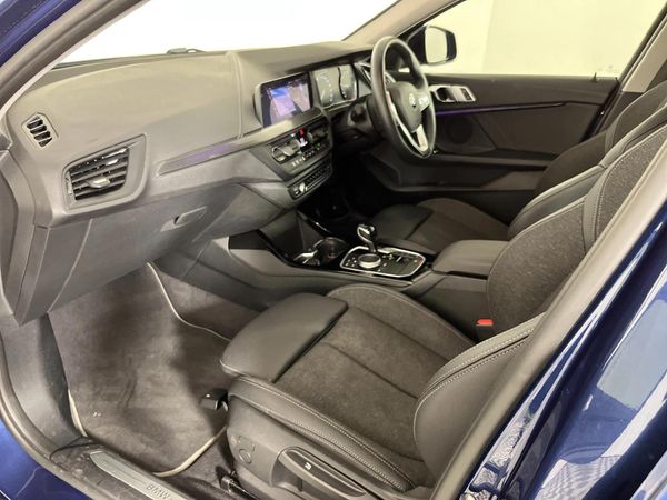 2021-BMW-1-Series-118i image:8