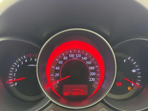 2011-Kia-Cerato-20-Koup image:2