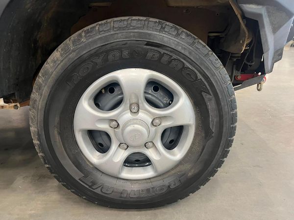 2023-Mahindra-Pik-Up-22-mHawk-S4-4x4-Single-Cab image:8
