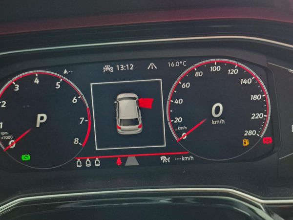 2022-Volkswagen-Polo-20-GTI-Auto-147kW image:11