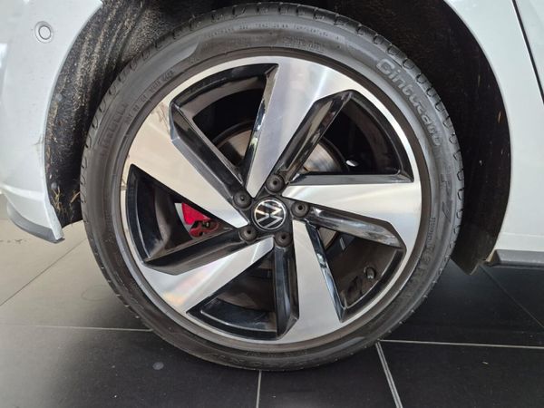 2022-Volkswagen-Polo-20-GTI-Auto-147kW image:14