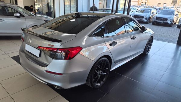 2022-Honda-Civic-15T-RS-Auto image:6