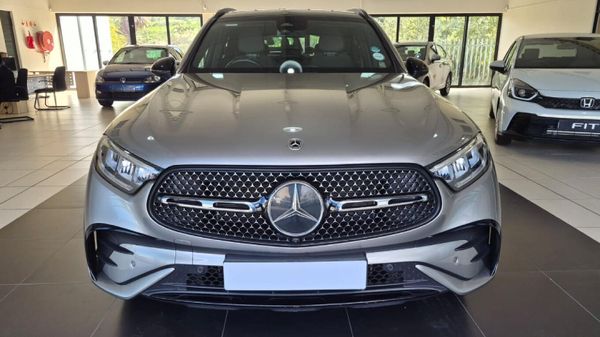 2023-Mercedes-Benz-GLC-300D-4Matic image:1