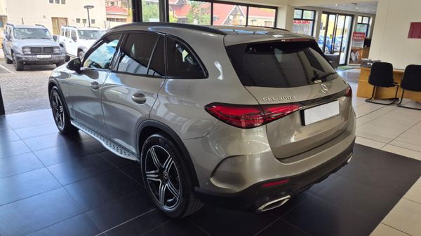 2023-Mercedes-Benz-GLC-300D-4Matic image:3