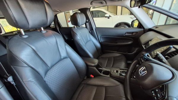 2026-Honda-Fit-15-Comfort image:9