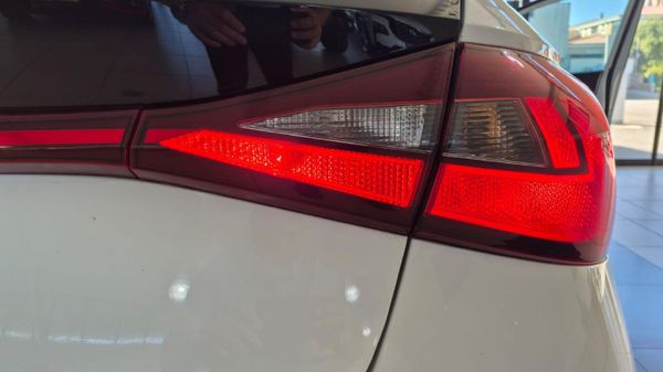 2023-Hyundai-i20-12-Motion image:13