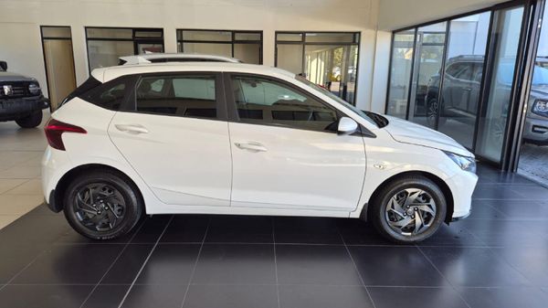 2023-Hyundai-i20-12-Motion image:5
