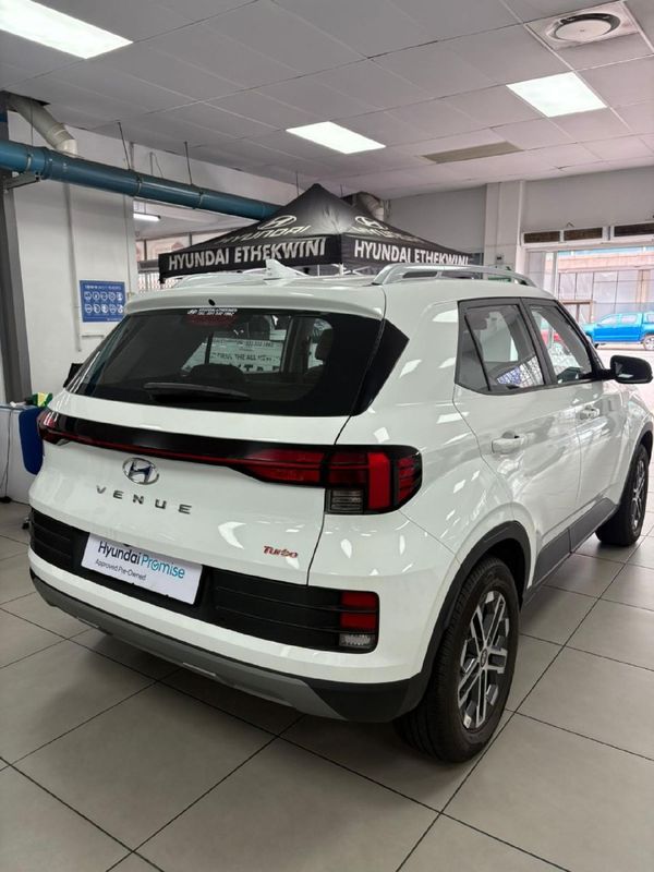 2025-Hyundai-Venue-10T-Executive image:4