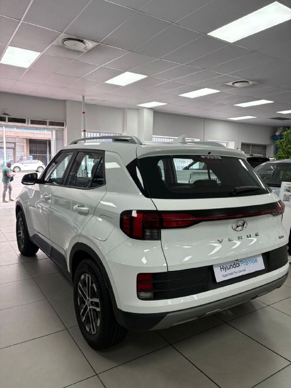 2025-Hyundai-Venue-10T-Executive image:6