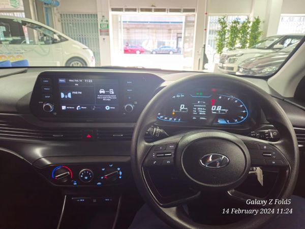 2022-Hyundai-i20-12-Motion image:18