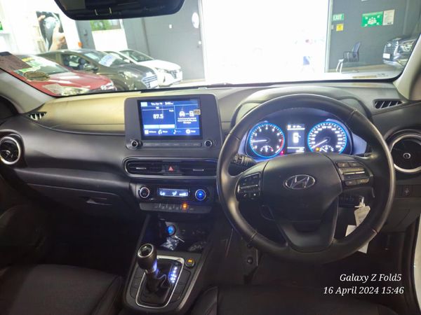 2022-Hyundai-Kona-20-Executive-IVT image:13