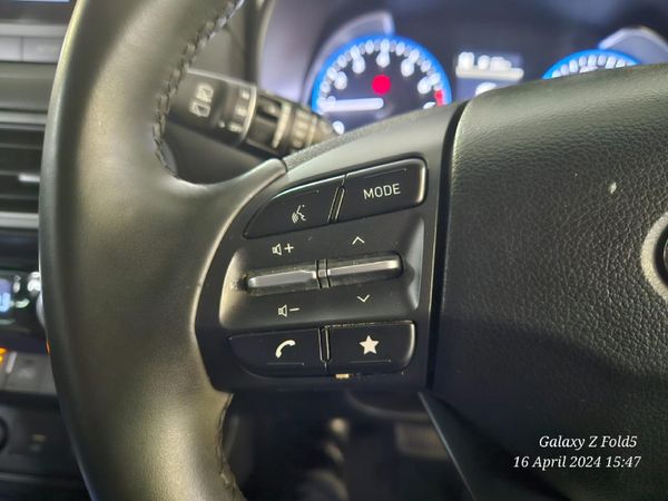 2022-Hyundai-Kona-20-Executive-IVT image:15