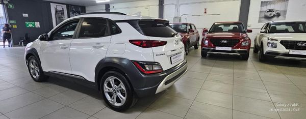 2022-Hyundai-Kona-20-Executive-IVT image:6