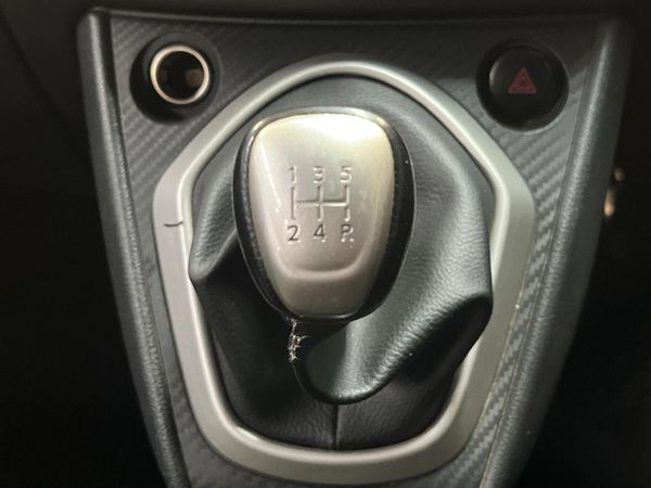 2019-Datsun-Go-12-Lux-7-seat image:10