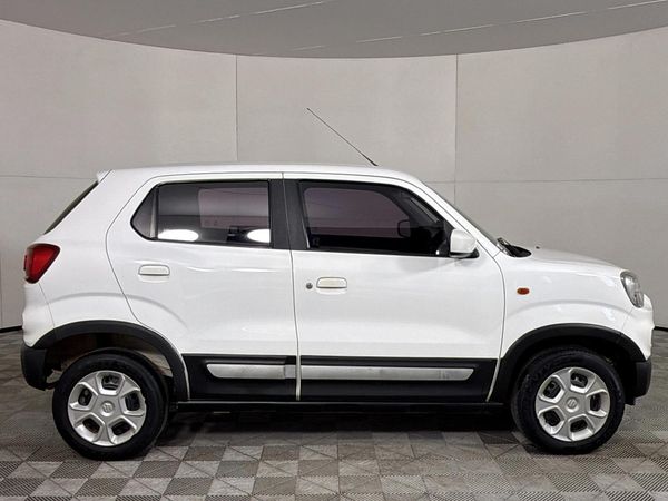 2021-Suzuki-S-Presso-10-S-Edition image:16
