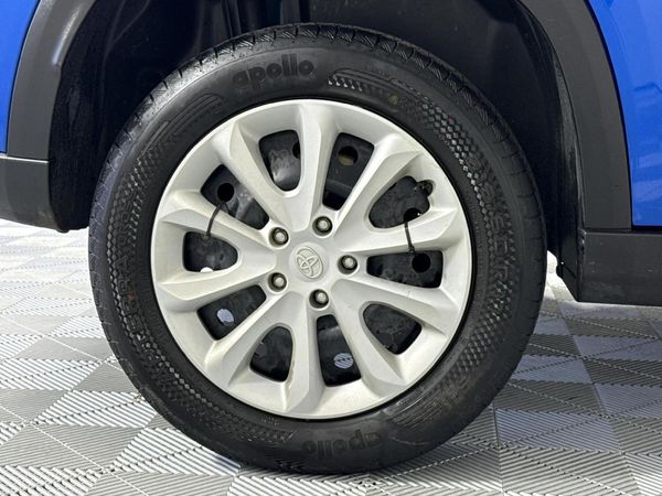 2024-Toyota-Urban-Cruiser-15-XS image:6