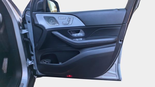 2024-Mercedes-Benz-GLE-450d-4Matic image:20