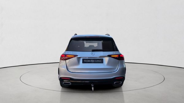 2024-Mercedes-Benz-GLE-450d-4Matic image:3
