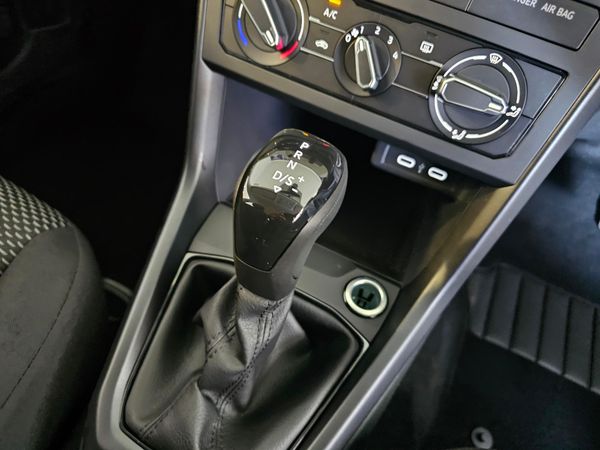 2026-Volkswagen-T-Cross-10-TSI-Auto image:2