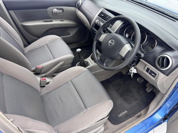 2008-Nissan-Livina-16-Visia image:14