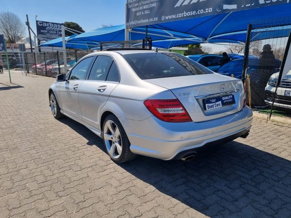 2014-Mercedes-Benz-C-Class-C-300-Avantgarde-Auto image:14