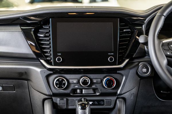 2025-Isuzu-Mu-x-19D-LS-Auto image:17