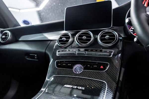 2017-Mercedes-AMG-C-Class-AMG-Coupe-C63-S image:27
