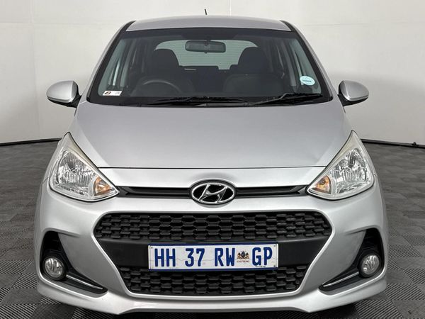 2018-Hyundai-Grand-i10-10-Motion image:13