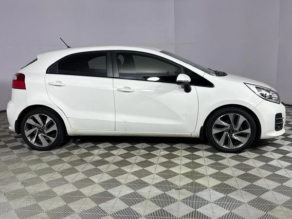 2017-Kia-Rio-14-Tec-5-dr image:16