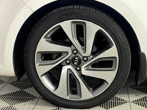 2017-Kia-Rio-14-Tec-5-dr image:4