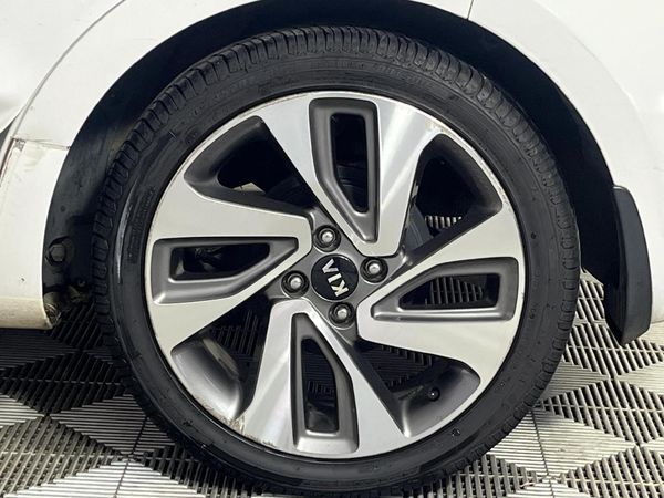 2017-Kia-Rio-14-Tec-5-dr image:6
