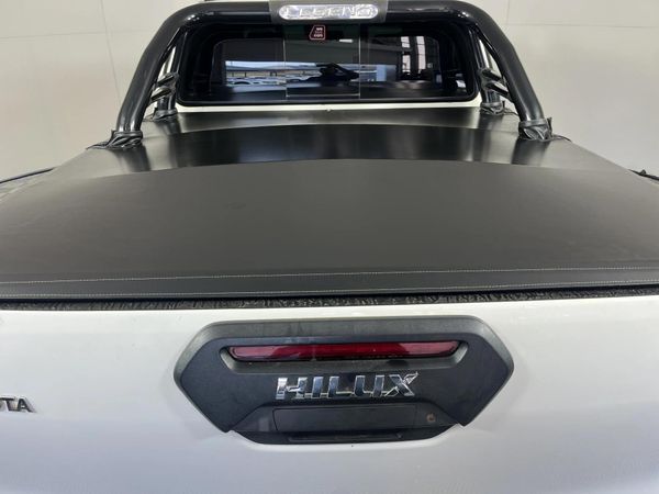 2023-Toyota-Hilux-28-GD-6-Raised-Body-Legend-4x4-Auto-Double-Cab image:15